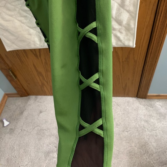 Green Pop Fit Lily Leggings, Size Medium - Picture 2 of 4
